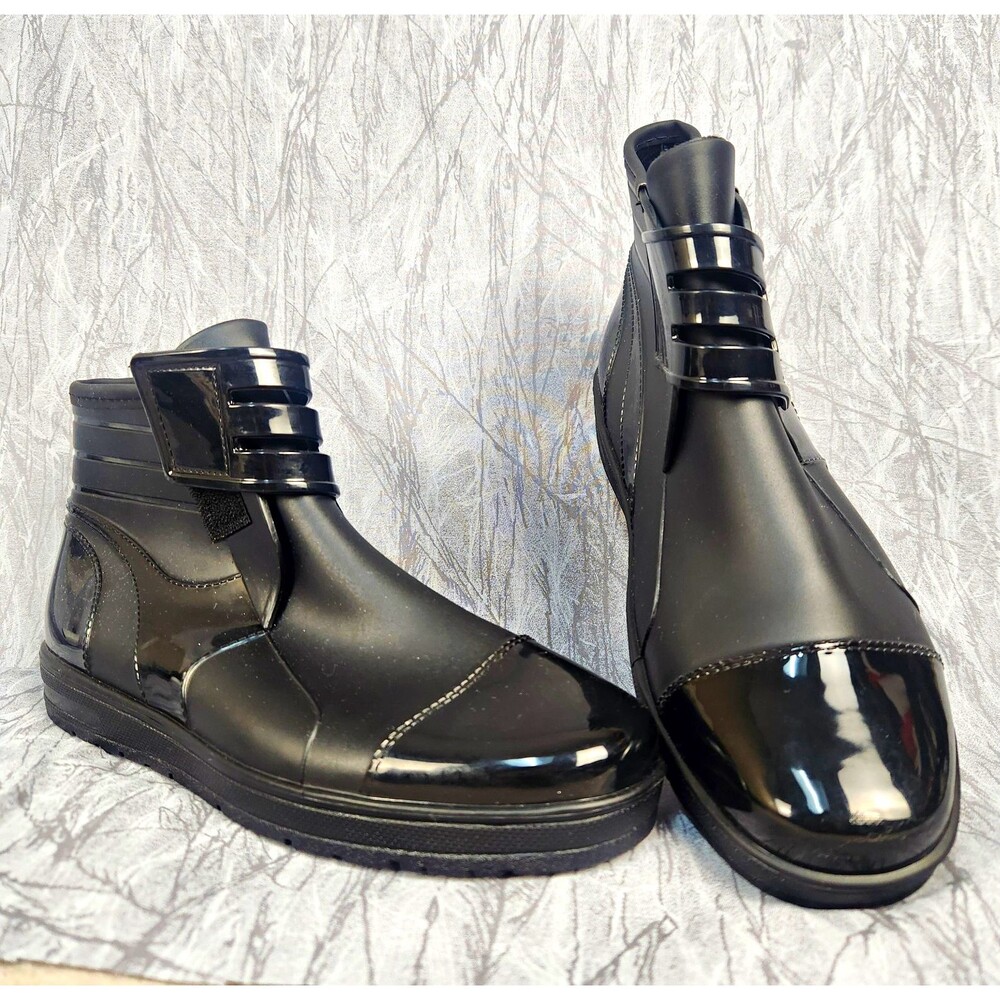 Men's Black Ankle Rain Boots Loop & Strap Close Patent Toe Size 10.5 M EU 44